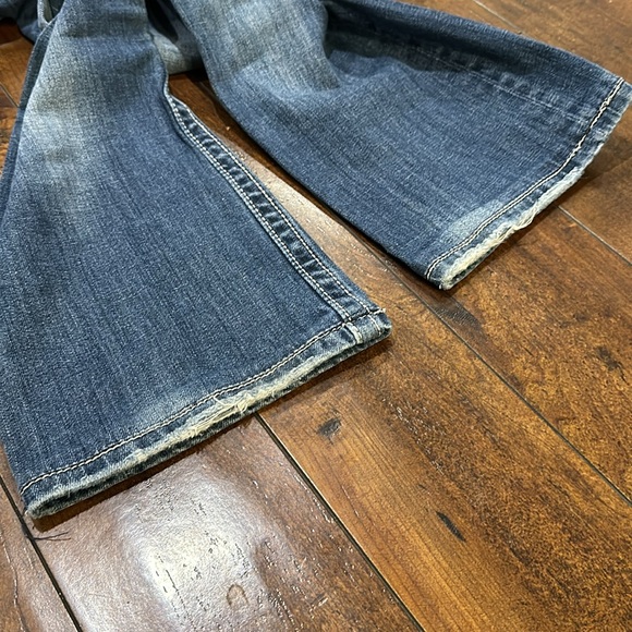 Miss Me -Rhinestone Boot Jean - Picture 8 of 8